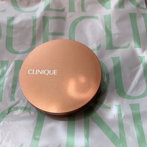 Clinique True Bronze pressed powder, new, with bag